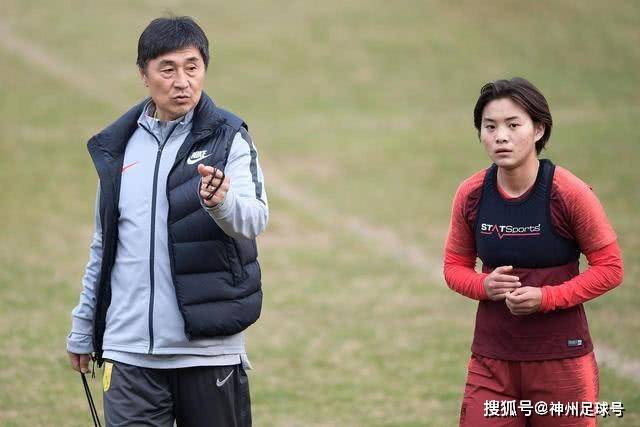 绿军大胜公牛7连胜 锡安27+10鹈鹕克火箭4连胜